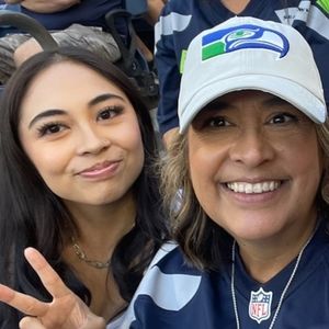 Meet your Posher, Christina